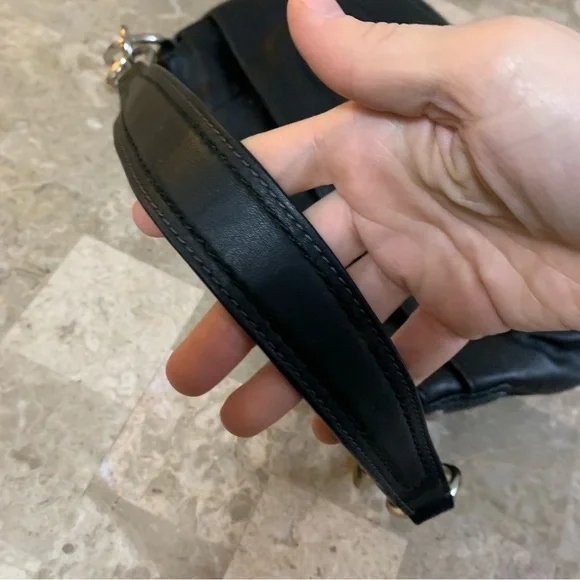 Authentic Coach Soho Y2K Black Leather Bag Vintage Big Buckle Flap Shoulder Hobo - Picture 9 of 16